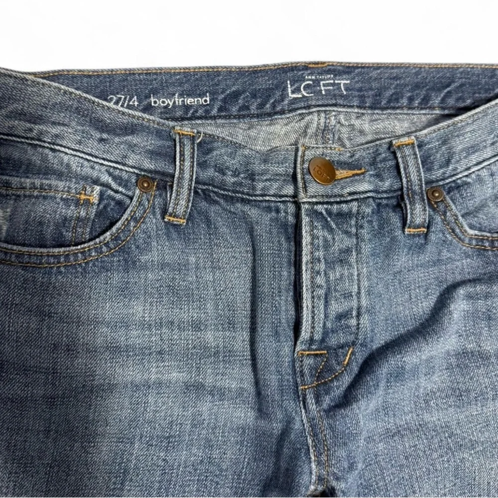 Ann Taylor the Loft boyfriend Jean size 4 - Picture 3 of 4